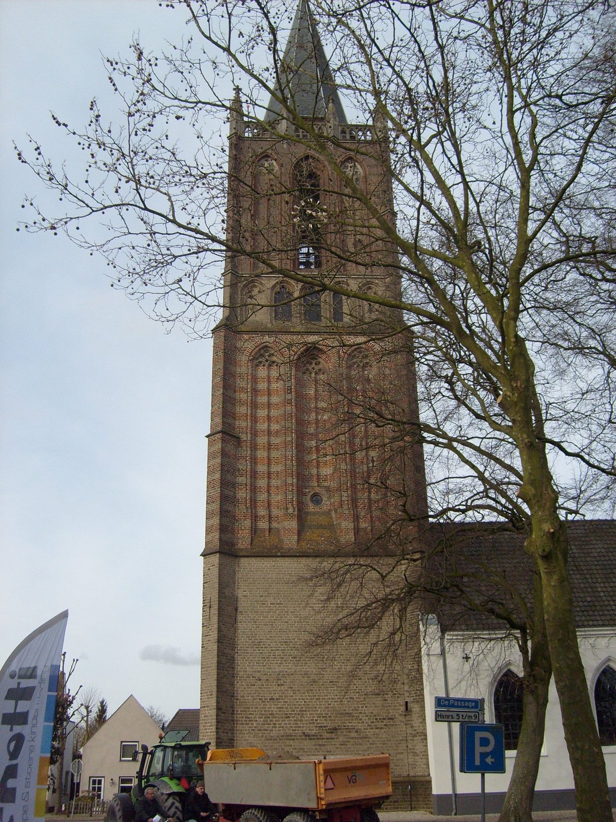 BestandHouten, Lobbendijk 1 Pleinkerk Rob den Boer2015002.JPG