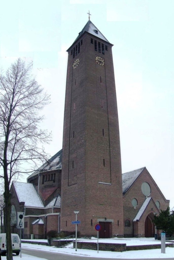 BestandBergen op Zoom Lourdeskerk 2.jpg Reliwiki