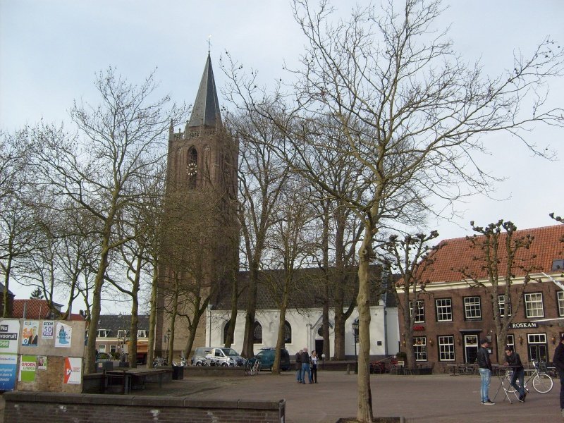 BestandHouten, Lobbendijk 1 Pleinkerk Rob den Boer2015001.JPG