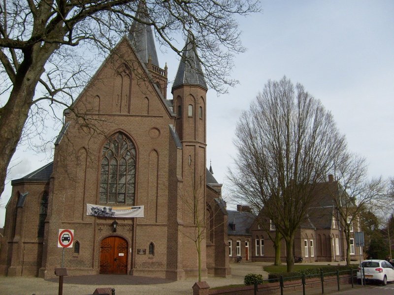 BestandHouten, Loerikseweg 10 O.L. Vrouw ten HemelopnemingRob den